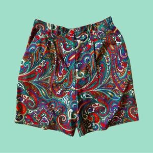 Vintage Tail  Paisley Print High Waisted Pleated Shorts women’s Size 12